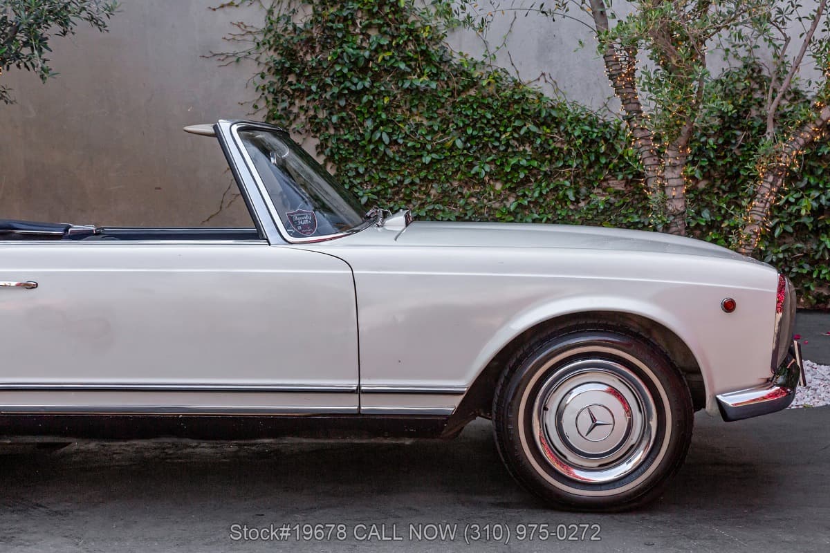 1964 Mercedes 230SL Pagoda With 2 Tops thumbnail 13