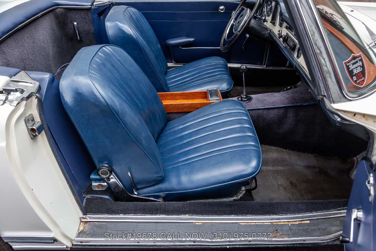 1964 Mercedes 230SL Pagoda With 2 Tops thumbnail 18