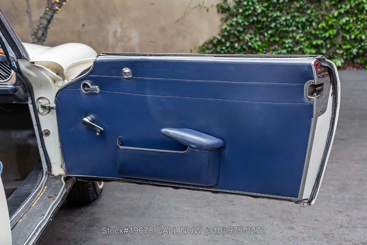 1964 Mercedes 230SL Pagoda With 2 Tops thumbnail 19