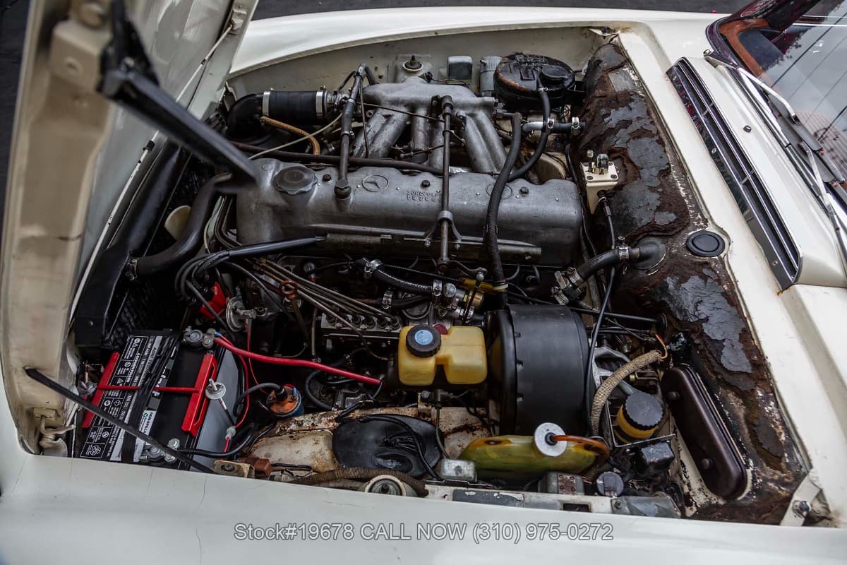 1964 Mercedes 230SL Pagoda With 2 Tops thumbnail 23
