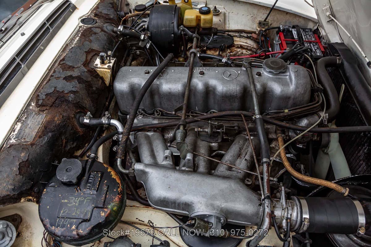1964 Mercedes 230SL Pagoda With 2 Tops thumbnail 25