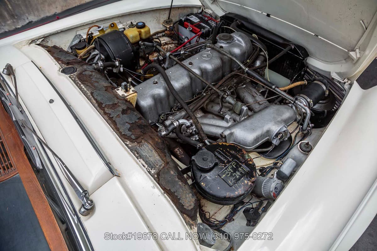 1964 Mercedes 230SL Pagoda With 2 Tops thumbnail 26