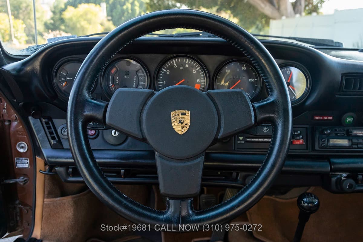 1974 Porsche 911 Coupe thumbnail 16