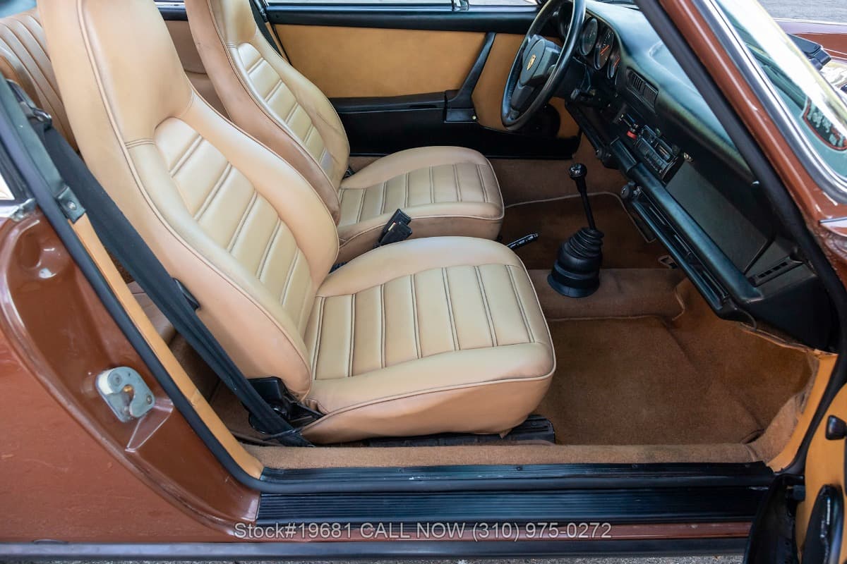 1974 Porsche 911 Coupe thumbnail 18