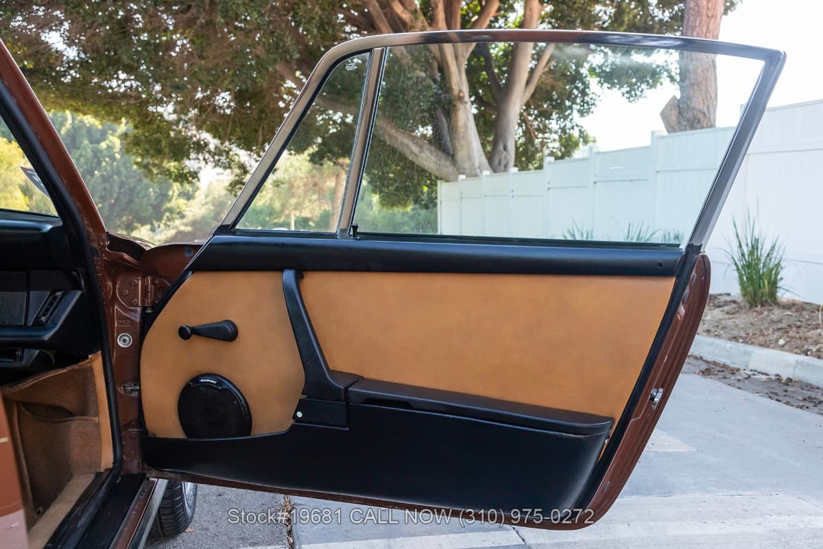 1974 Porsche 911 Coupe thumbnail 20
