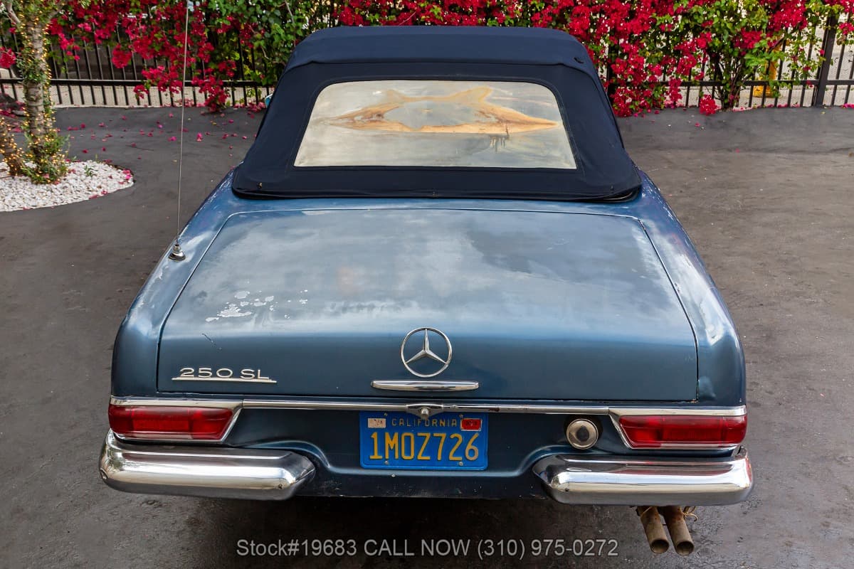 1967 Mercedes 250SL 4-Speed With 2 Tops thumbnail 7