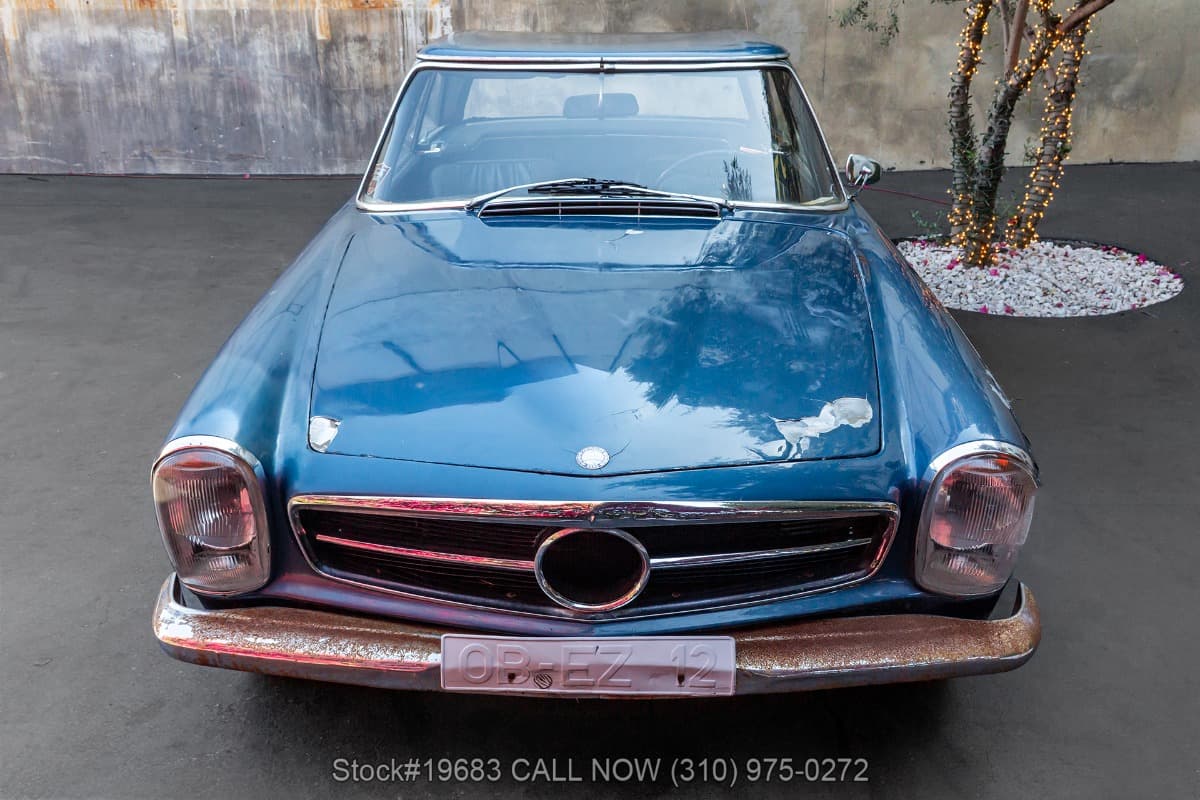 1967 Mercedes 250SL 4-Speed With 2 Tops thumbnail 9