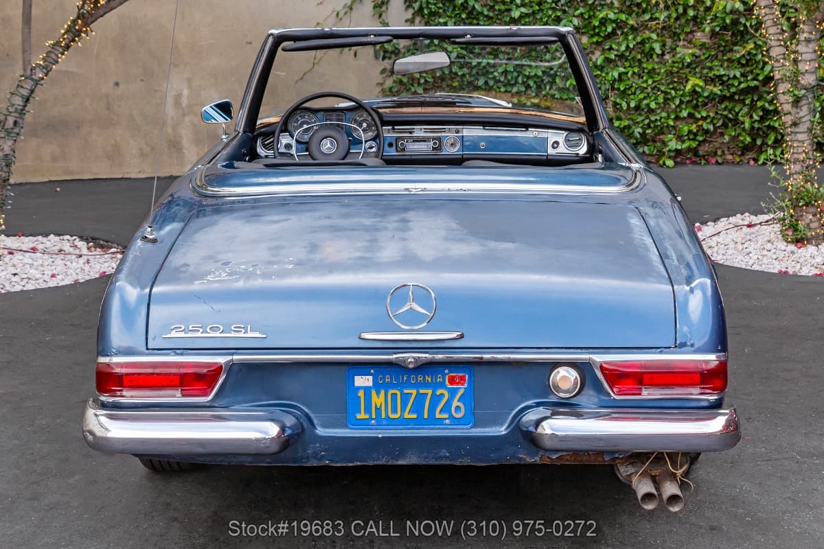1967 Mercedes 250SL 4-Speed With 2 Tops thumbnail 4