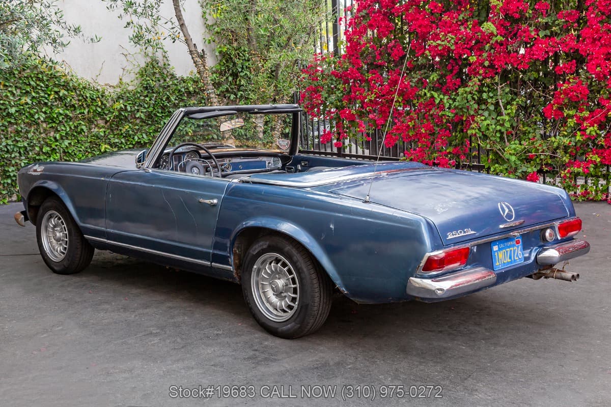 1967 Mercedes 250SL 4-Speed With 2 Tops thumbnail 5