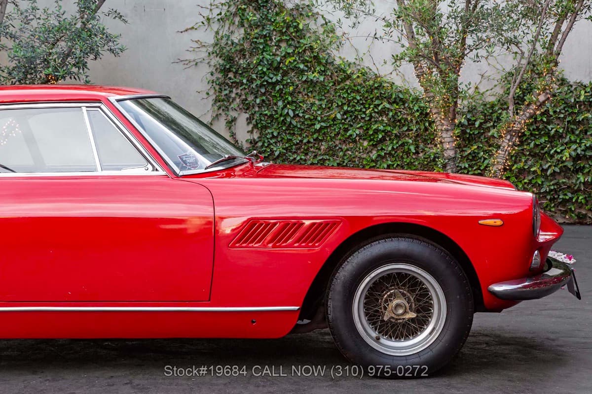 1964 Ferrari 330GT 2+2 Series I thumbnail 8