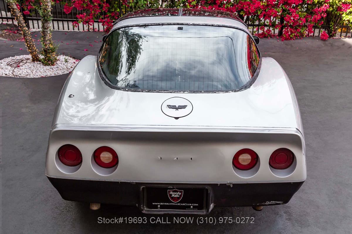 1982 Chevrolet Corvette T-Top thumbnail 9
