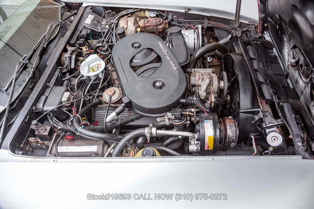 1982 Chevrolet Corvette T-Top thumbnail 24