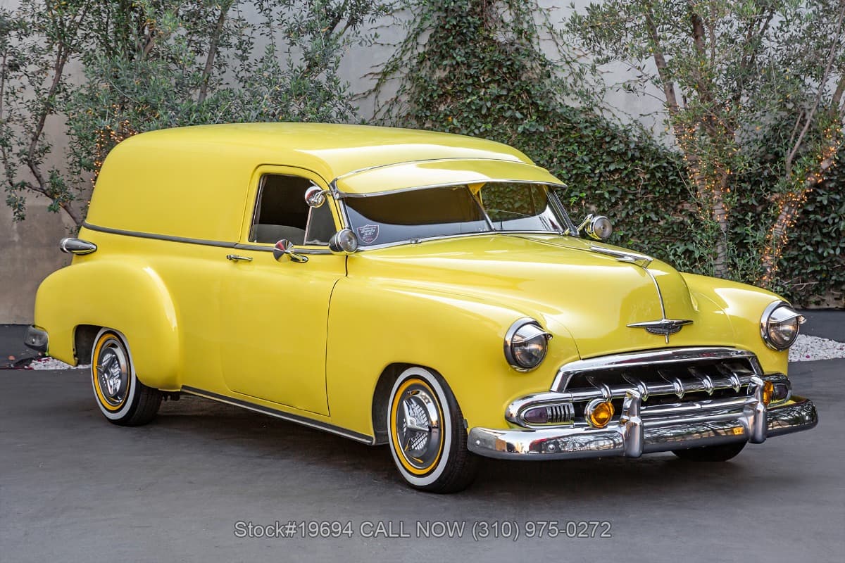 1952 Chevrolet Sedan Delivery Wagon Restomod — photo 1