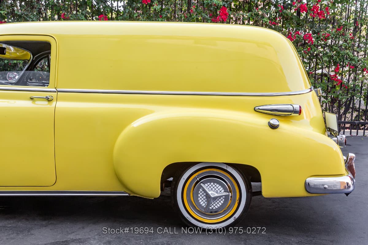 1952 Chevrolet Sedan Delivery Wagon Restomod thumbnail 12