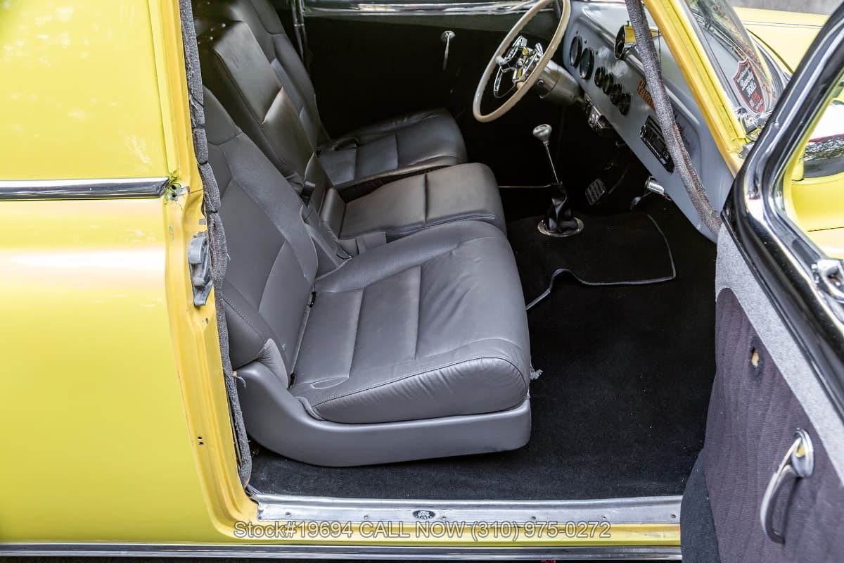 1952 Chevrolet Sedan Delivery Wagon Restomod thumbnail 16