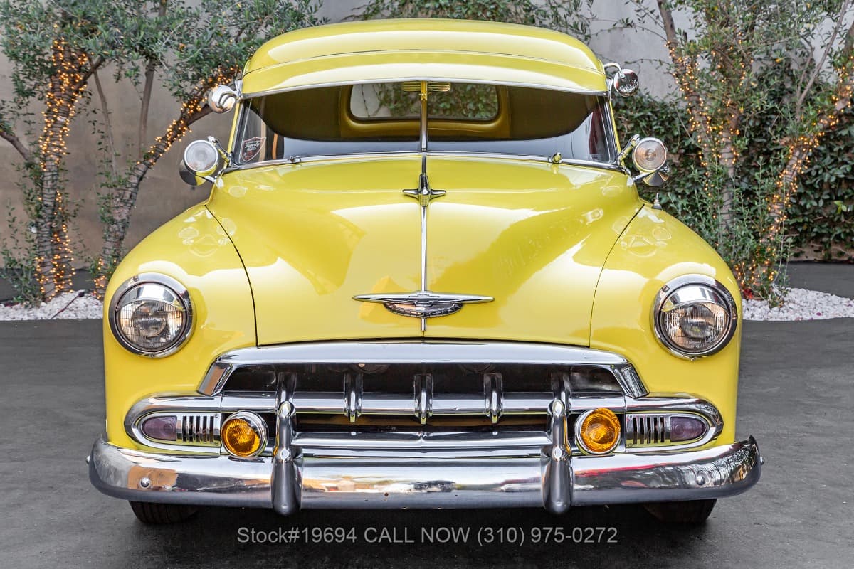 1952 Chevrolet Sedan Delivery Wagon Restomod thumbnail 3