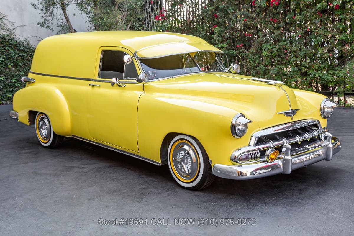 1952 Chevrolet Sedan Delivery Wagon Restomod thumbnail 4