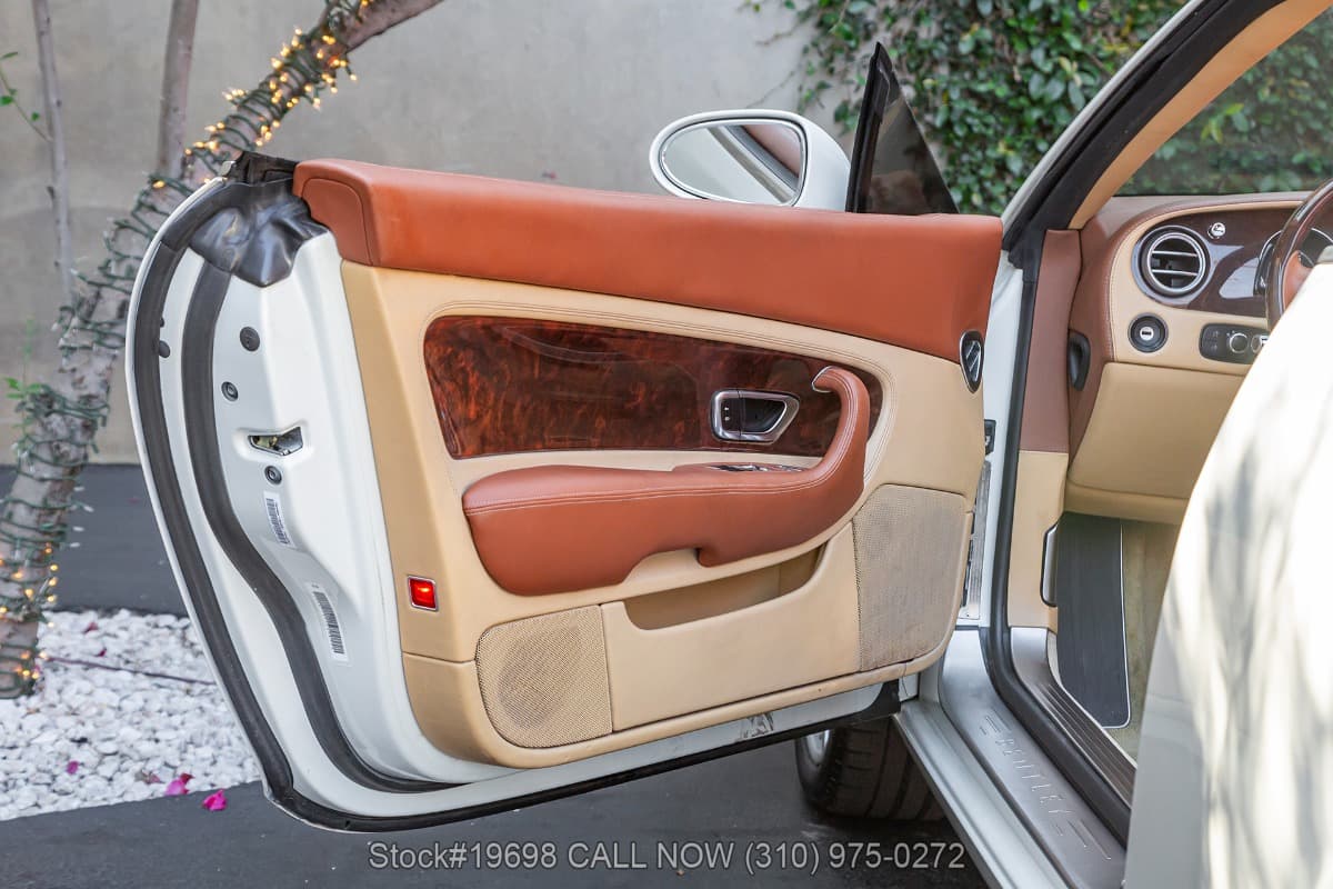 2007 Bentley Continental GTC Convertible thumbnail 12