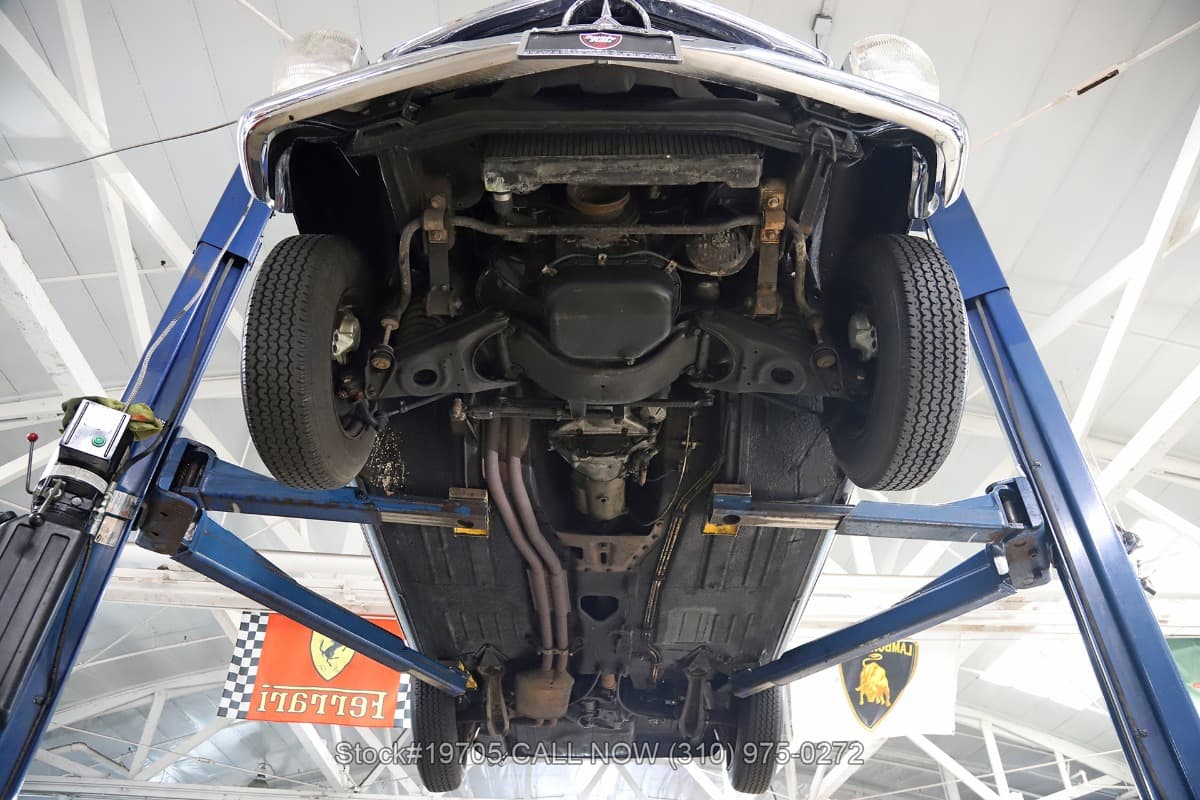 1966 Mercedes 230SL thumbnail 25