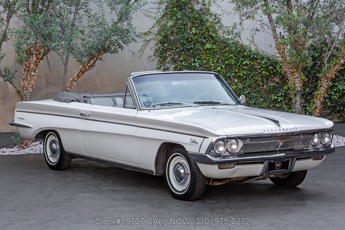 1962 Oldsmobile F-85 Cutlass Convertible β photo 1