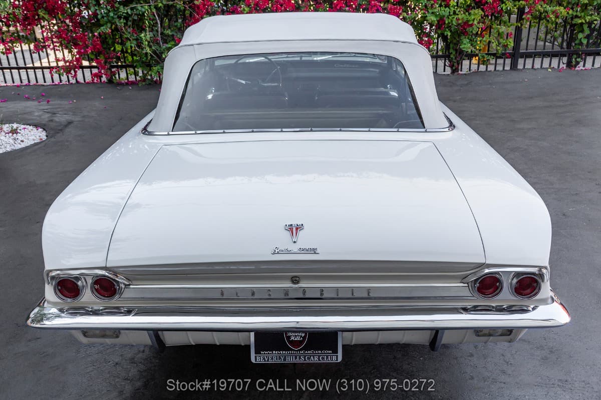 1962 Oldsmobile F-85 Cutlass Convertible thumbnail 8