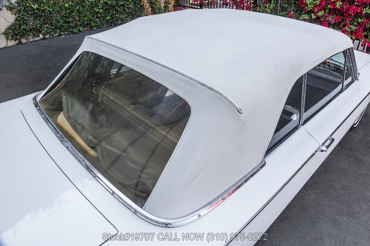 1962 Oldsmobile F-85 Cutlass Convertible thumbnail 9