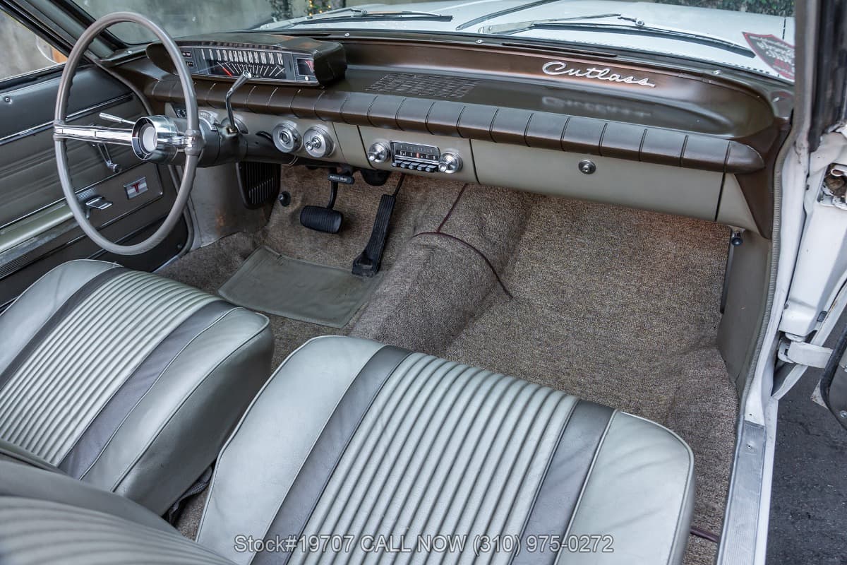 1962 Oldsmobile F-85 Cutlass Convertible thumbnail 19