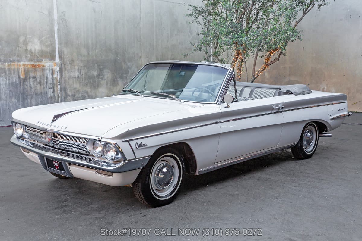 1962 Oldsmobile F-85 Cutlass Convertible thumbnail 6