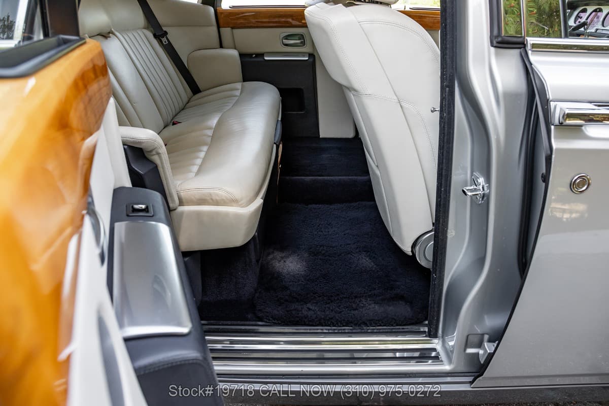 2004 Rolls-Royce Phantom thumbnail 16