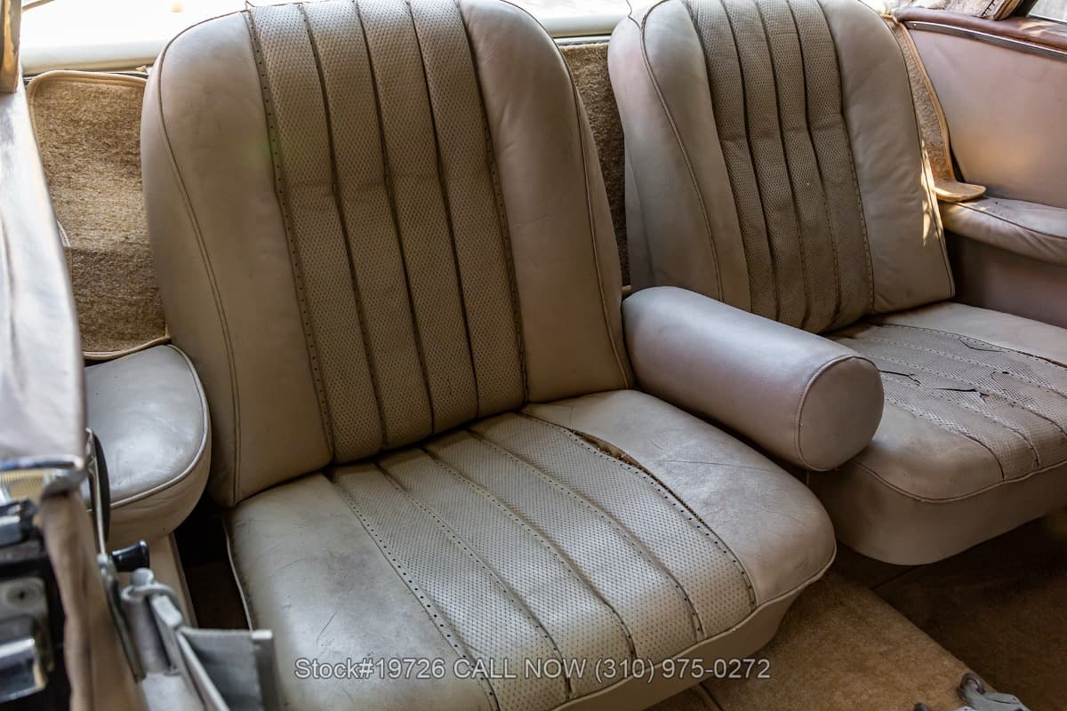1961 Mercedes 220SEb Sunroof Coupe 4-Speed thumbnail 15