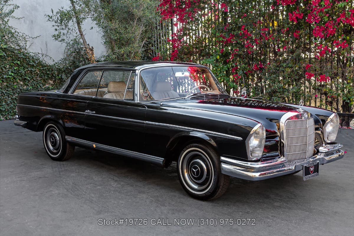 1961 Mercedes 220SEb Sunroof Coupe 4-Speed thumbnail 3