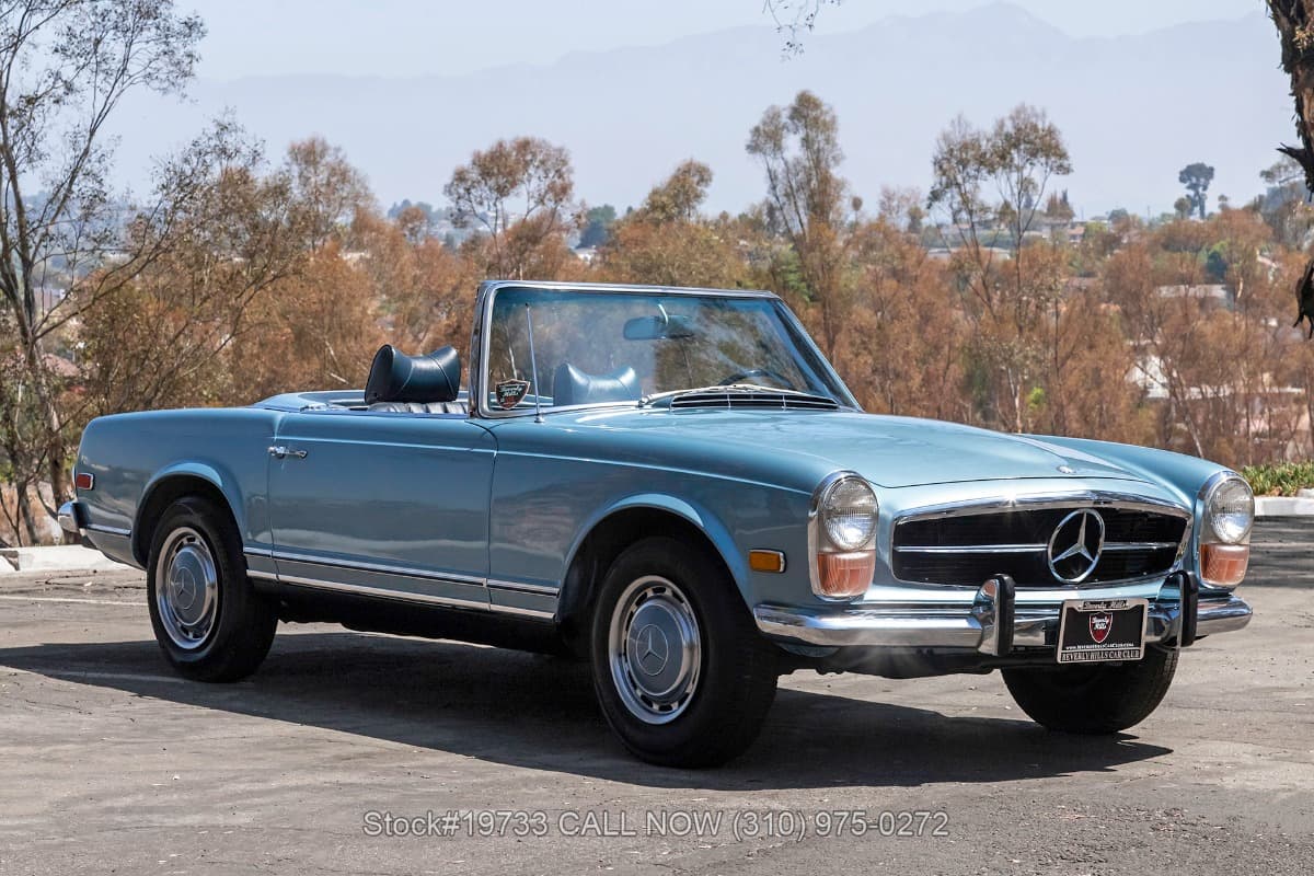 1971 Mercedes 280SL 4-Speed with 2 tops