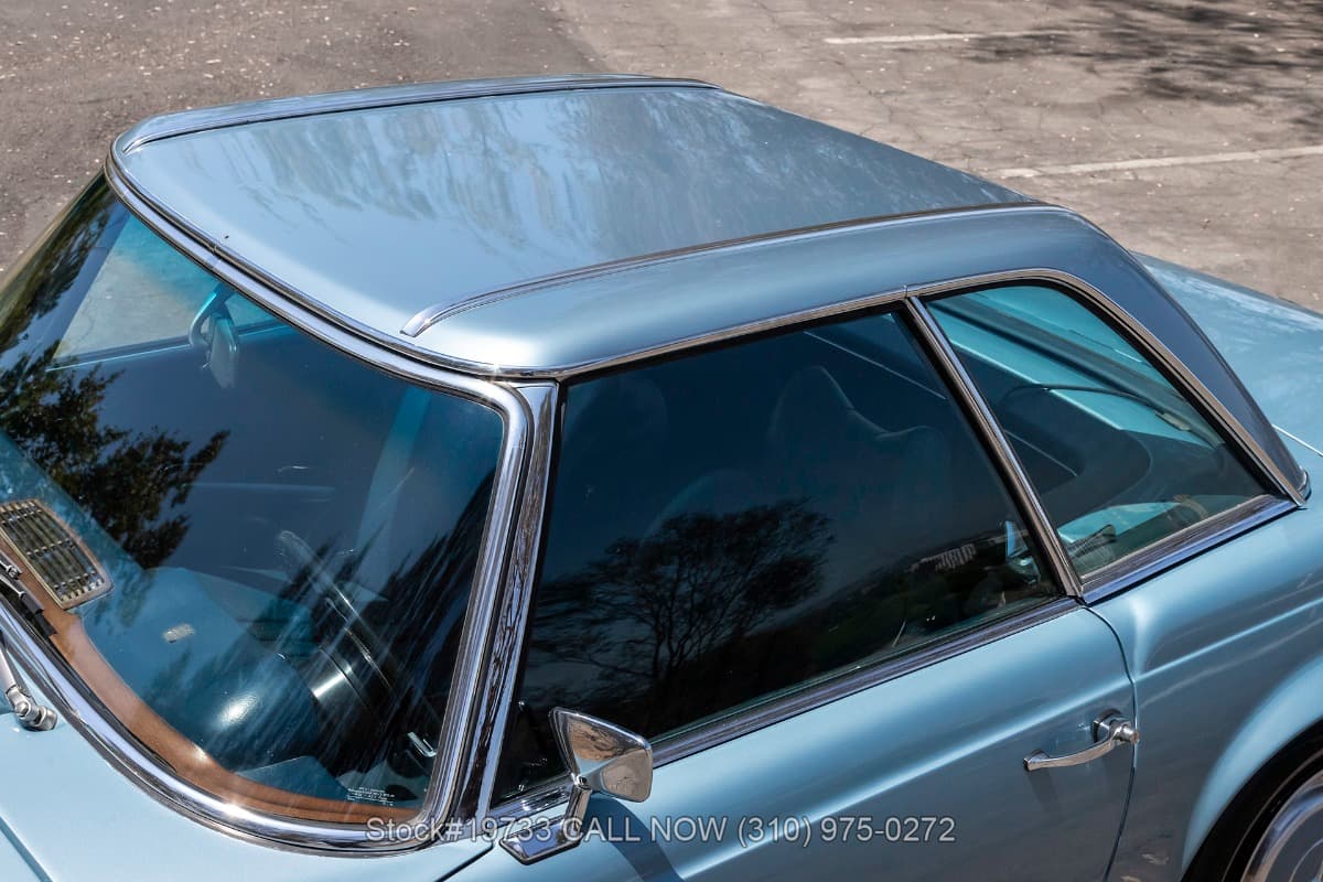1971 Mercedes 280SL 4-Speed with 2 tops thumbnail 11