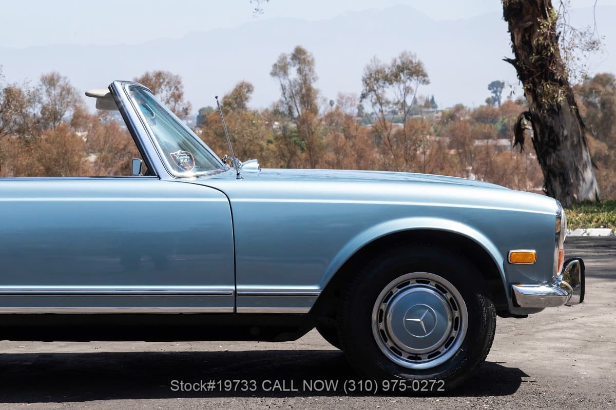 1971 Mercedes 280SL 4-Speed with 2 tops thumbnail 12