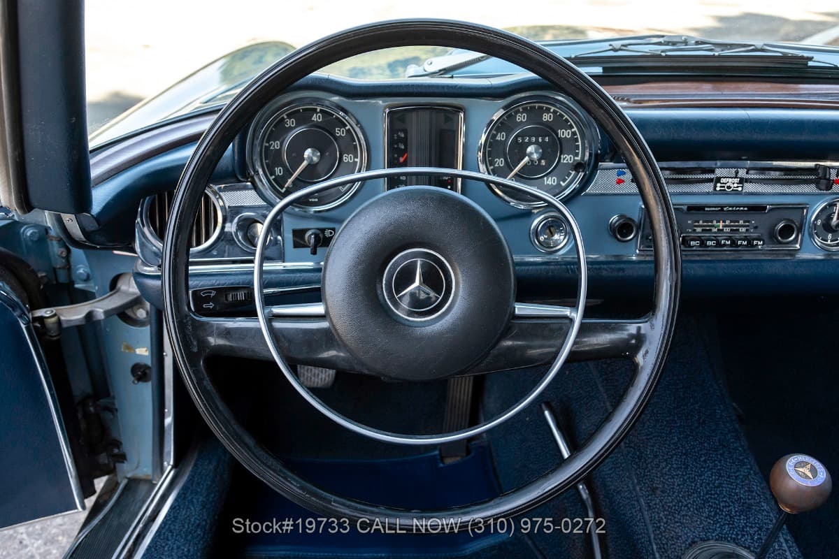 1971 Mercedes 280SL 4-Speed with 2 tops thumbnail 15