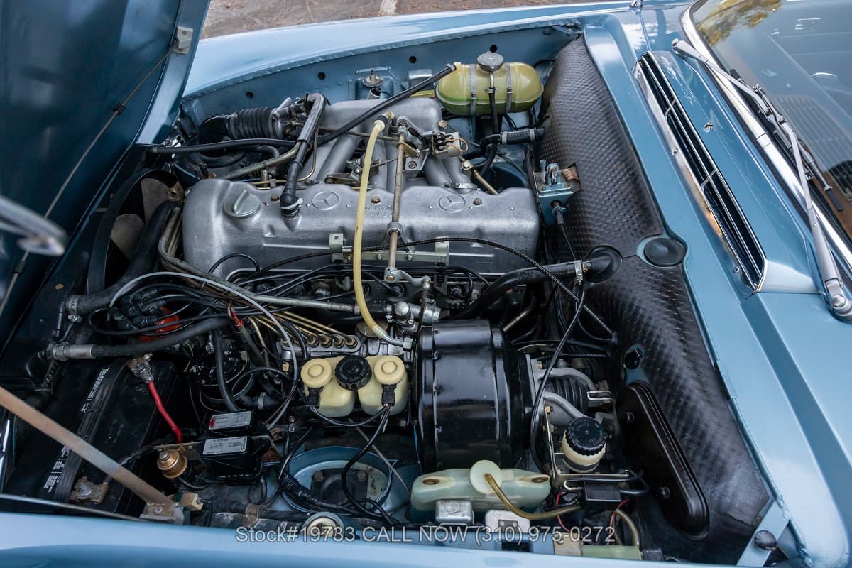 1971 Mercedes 280SL 4-Speed with 2 tops thumbnail 22