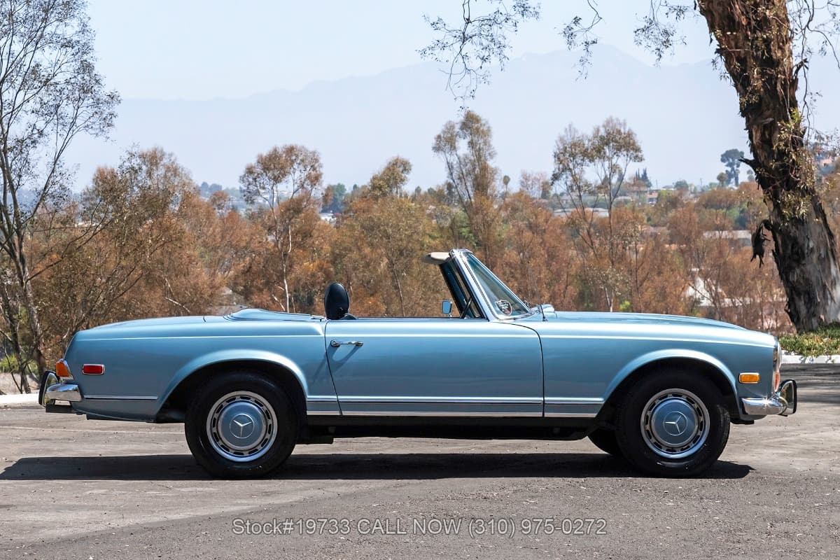 1971 Mercedes 280SL 4-Speed with 2 tops thumbnail 3