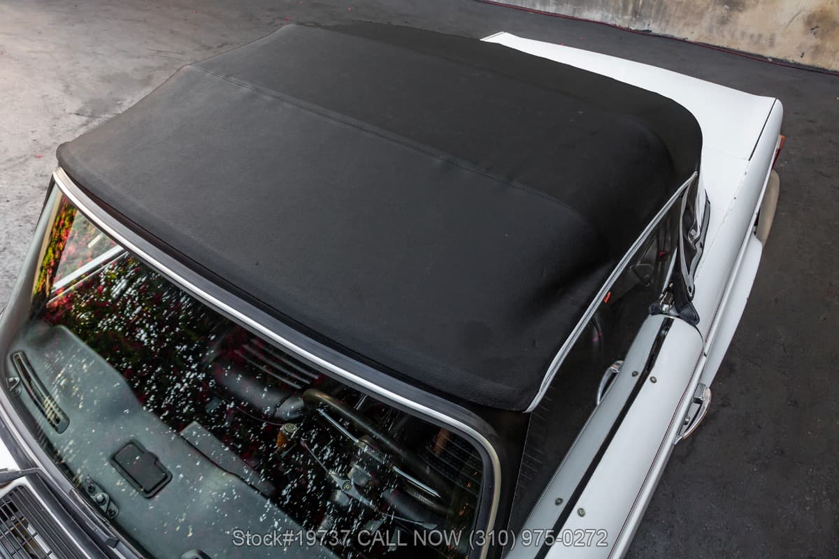 1975 Triumph TR6 thumbnail 9