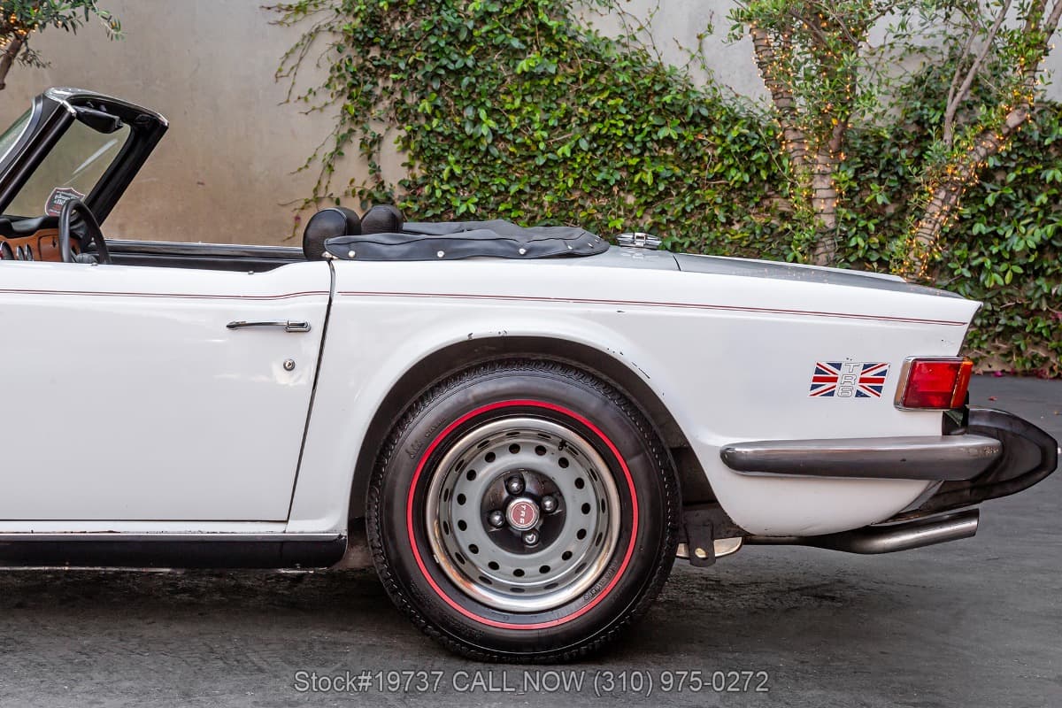 1975 Triumph TR6 thumbnail 12