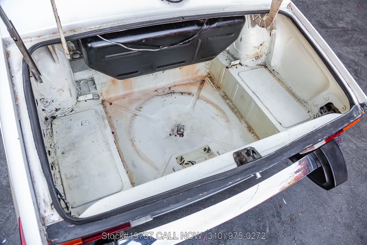 1975 Triumph TR6 thumbnail 20