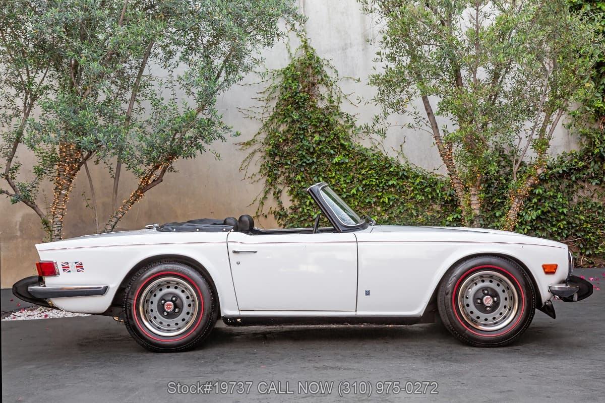1975 Triumph TR6 thumbnail 3