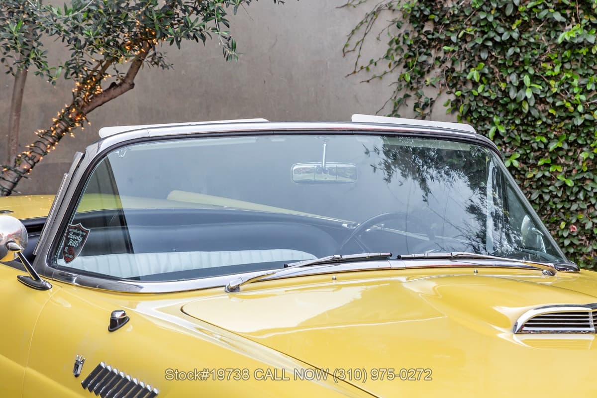 1956 Ford Thunderbird Convertible thumbnail 10