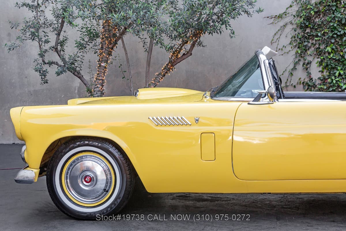 1956 Ford Thunderbird Convertible thumbnail 12