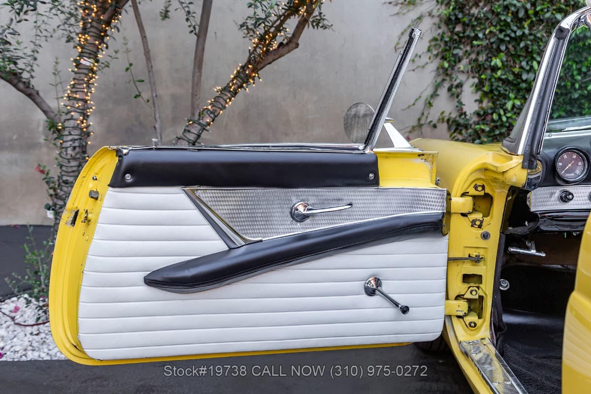 1956 Ford Thunderbird Convertible thumbnail 13