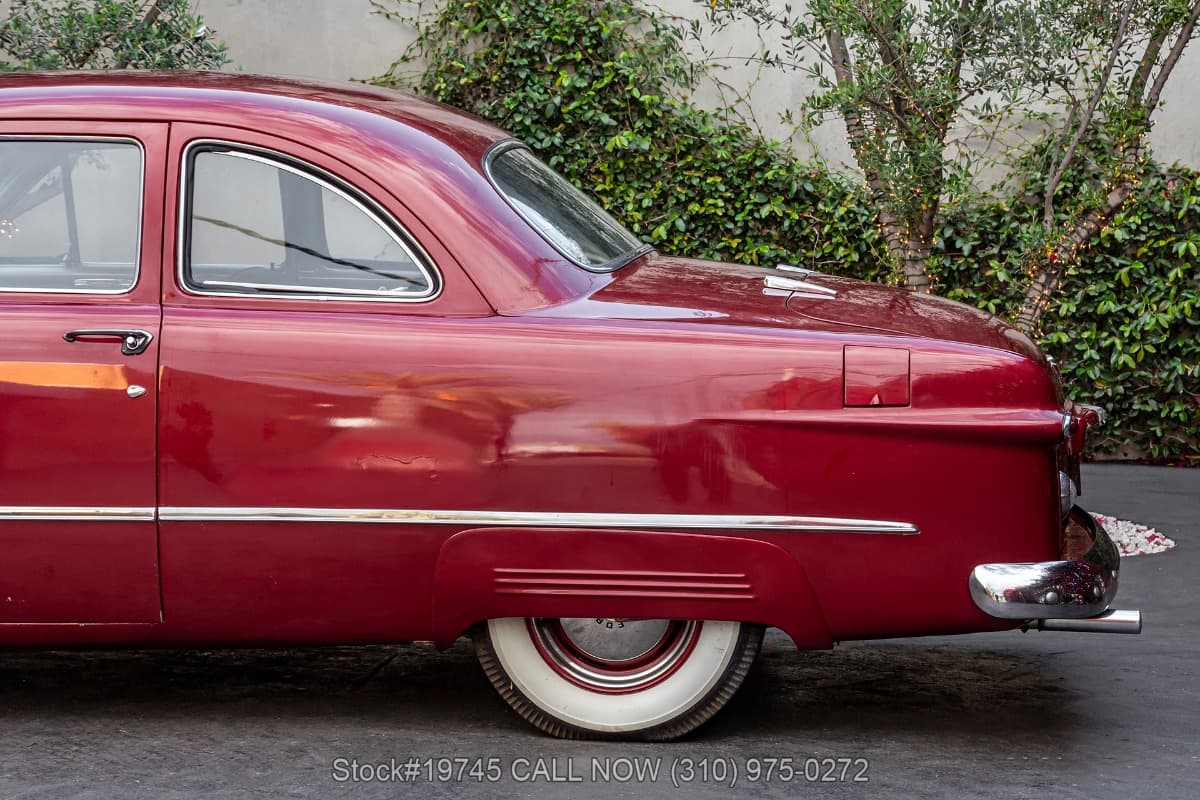 1950 Ford Custom Deluxe Club Coupe thumbnail 10