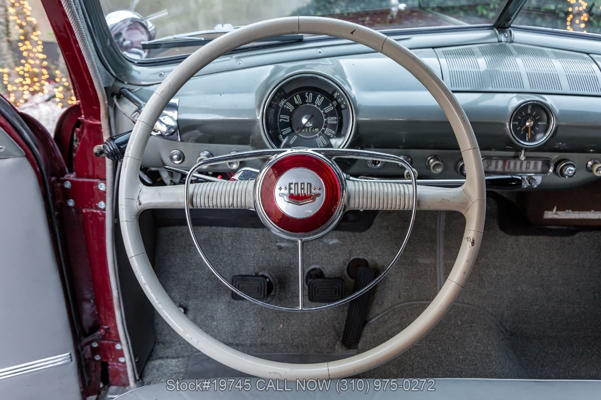 1950 Ford Custom Deluxe Club Coupe thumbnail 14