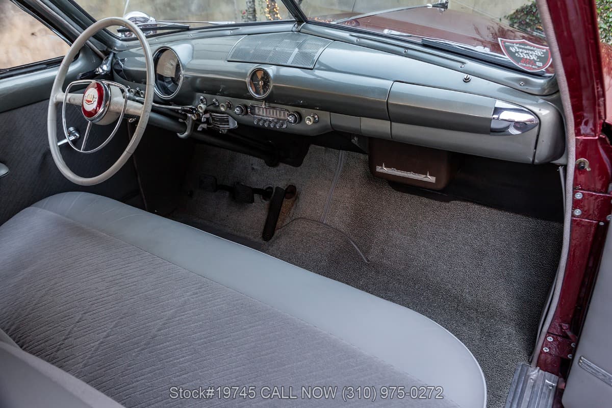 1950 Ford Custom Deluxe Club Coupe thumbnail 17