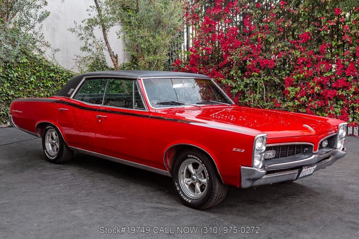 1967 Pontiac LeMans thumbnail 3