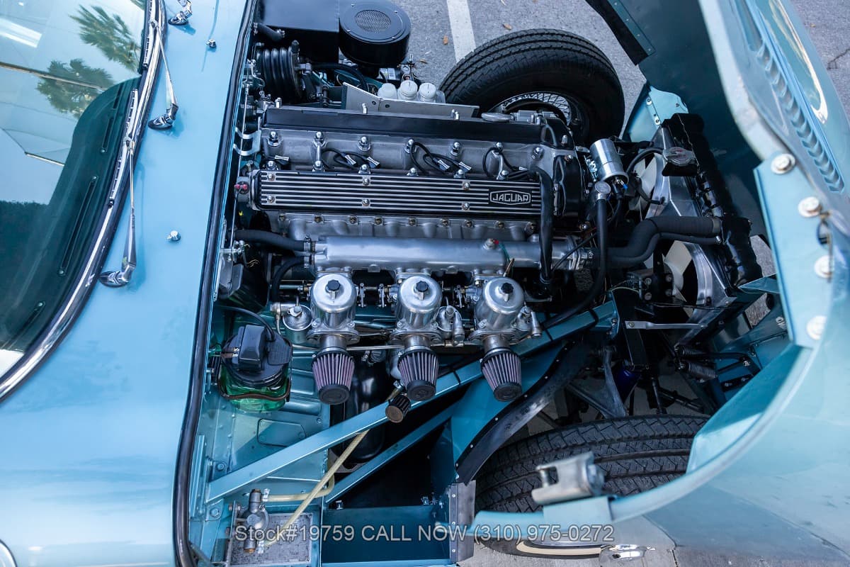 1964 Jaguar XKE Fixed Head Coupe thumbnail 25