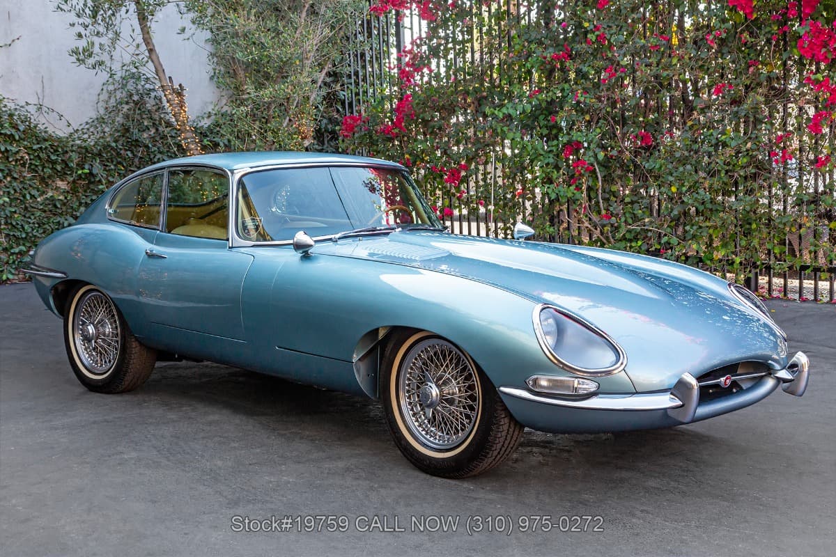 1964 Jaguar XKE Fixed Head Coupe thumbnail 3